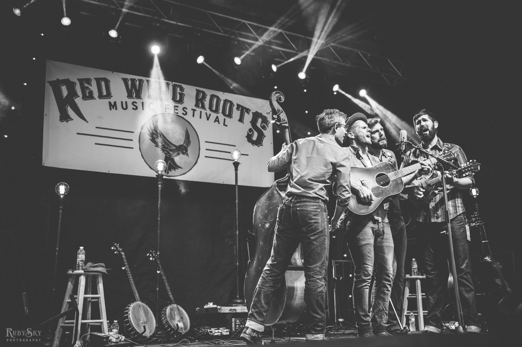 Red Wing Roots 1